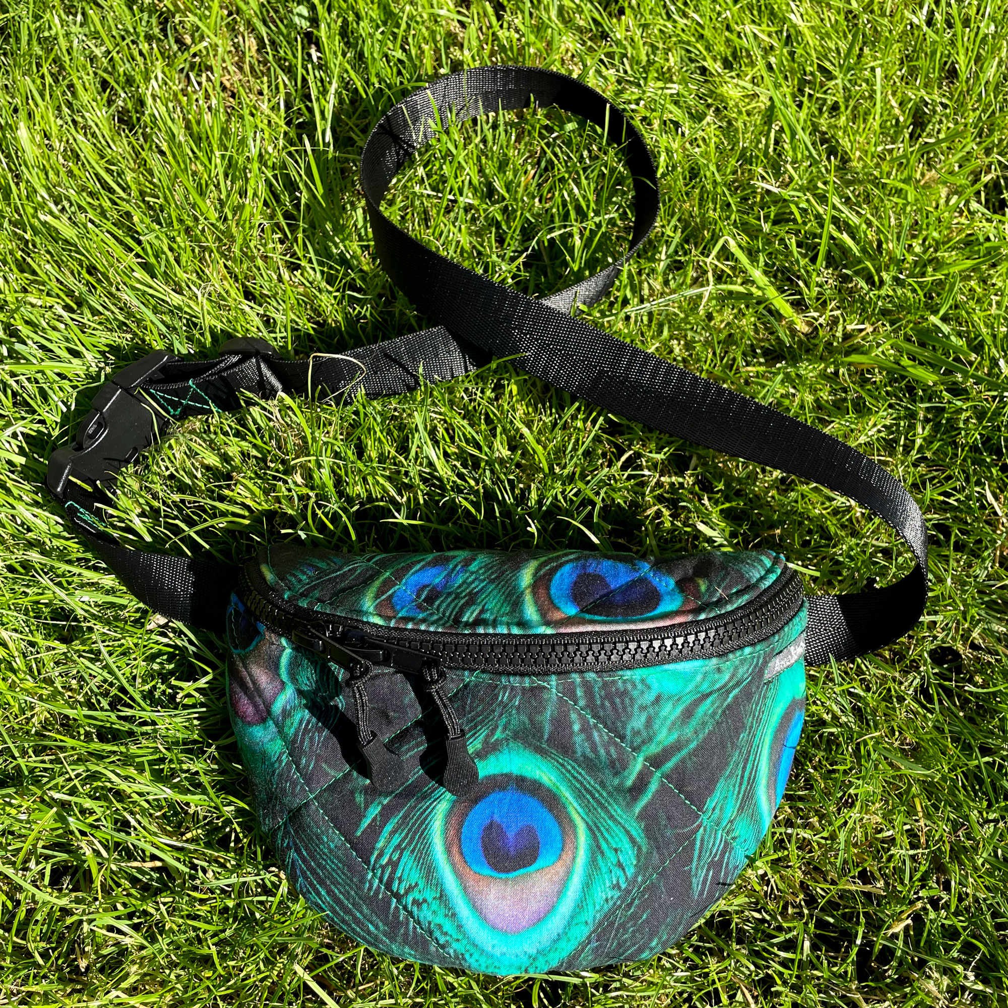 Hip-Bag Pfauenauge